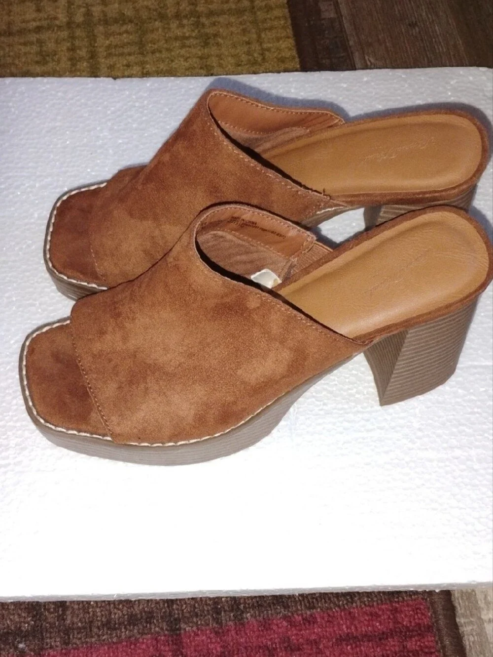 Universal Thread stylish women